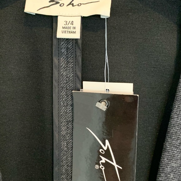 NWT- charcoal gray blazer size 3/4 - Picture 3 of 4